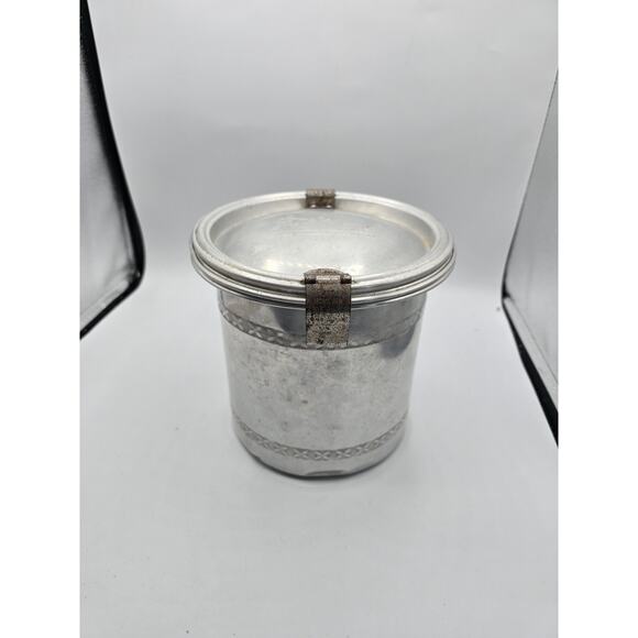 Vintage Fresh-O-Lator Coffee Canister Aluminum Storage W/ Hinged Lid/Used - Picture 1 of 10